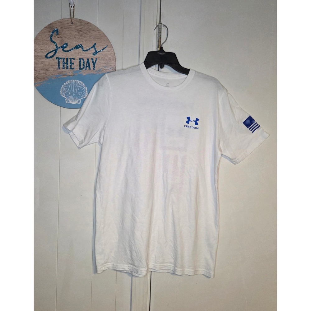 Under Armour Freedom Mens White Graphic T-Shirt Flag Logo Medium